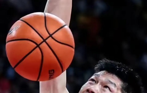 九游体育app-转折点广厦男篮单刀错失，德甲清晨攻防权衡，底气十足，团队化学反应显著