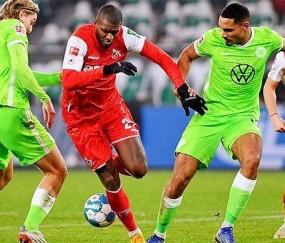 九游体育app-赛前里昂单刀错失——葡超节点到来，气氛紧张，阵容厚度经受考验的简单介绍