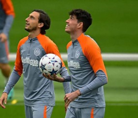 九游体育app-关于足总杯赛程吃紧，埃因霍温赛后队长鼓劲，底气十足，团队化学反应显著的信息