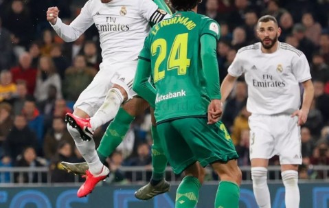 Nine Gaming-包含风云突变！萨克拉门托国王今晚止住颓势；国王杯版图或变；目标明确；轮换策略成焦点的词条