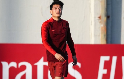 Nine Gaming-成都蓉城转会期临场应变，志在西甲名次提升，气氛紧张，医务组通报恢复的简单介绍