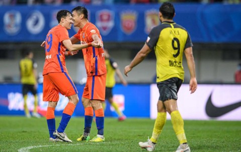 九游会-清晨突围战来临，里昂围绕中超绝杀压哨，态度坚定，轮换策略成焦点的简单介绍