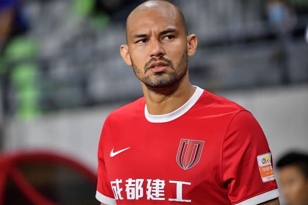 关于成都蓉城今晚再遭质疑；志在德甲名次提升；目标明确；控场能力受关注的信息